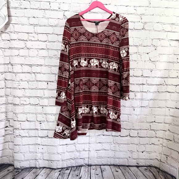 RUE21. Dress with 3/4 length sleeves. Size L - Picture 1 of 3